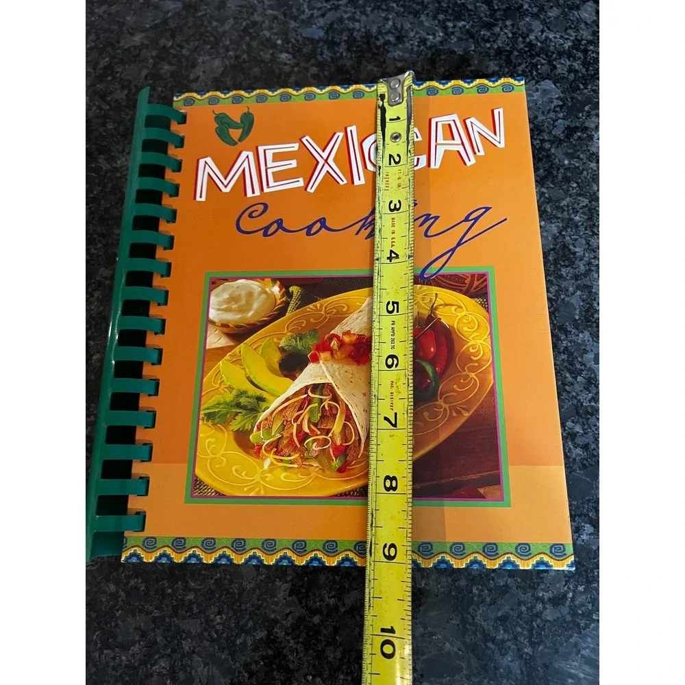 Mexican Cooking Spiral Bound Cookbook Recipes Chili Stew Tacos Fajitas‎ 2005